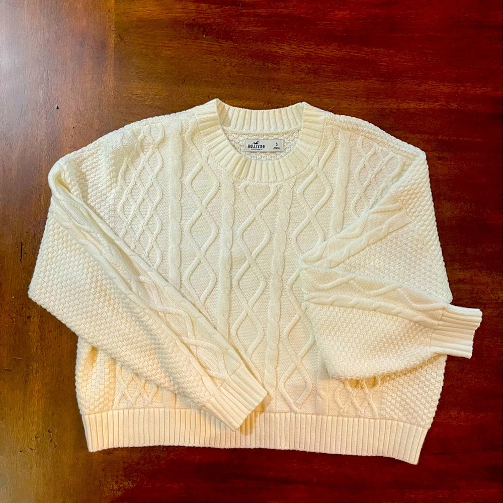 Hollister Sweater
